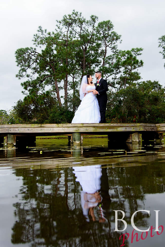 2017 Kicks Off With a Bang With This Pt St Lucie Botanical Garden Wedding