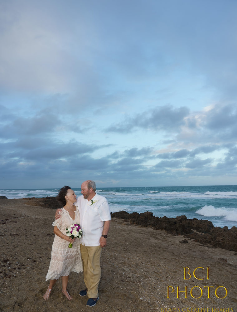 Holiday Mini Wedding at the House of Refuge